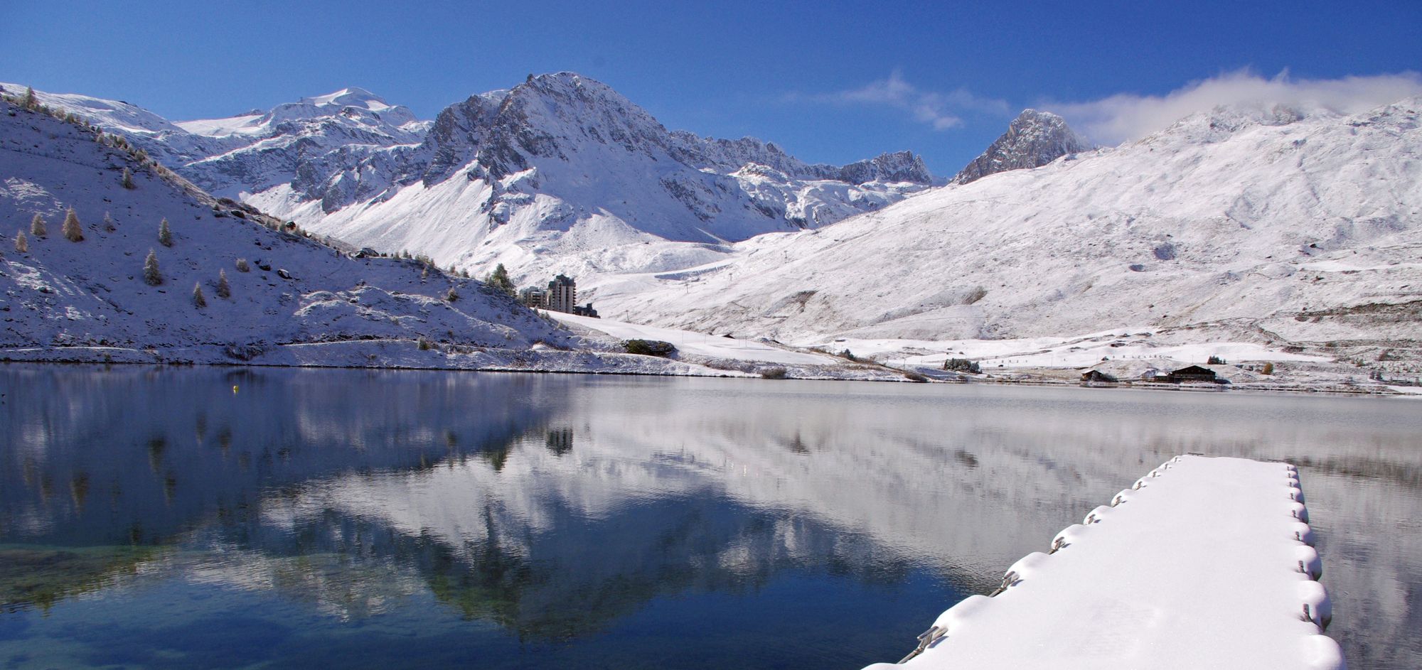 In Tignes, your window opens on the lake, the glacier